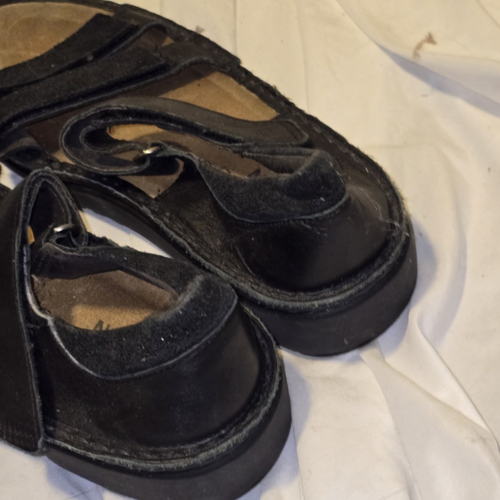 Naot Strappy Black Leather Sandals Women's Closed Back Comfort EU‎ Size 38 - Picture 4 of 6